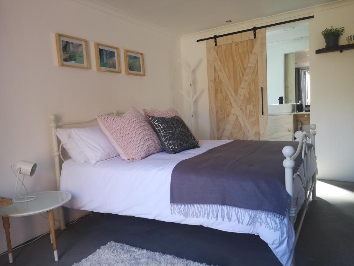 Secure, Private, Queen Room Close To Airport Πορτ Ελίζαμπεθ Εξωτερικό φωτογραφία