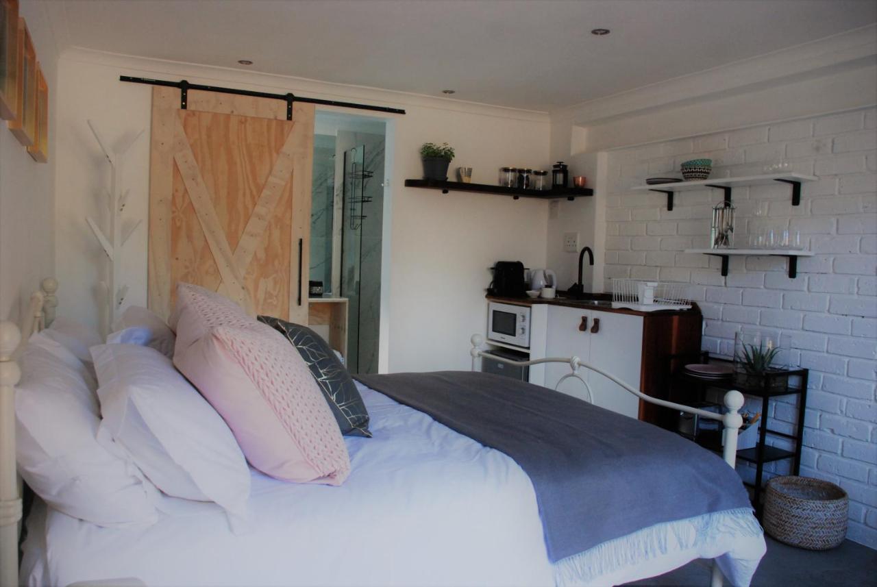Secure, Private, Queen Room Close To Airport Πορτ Ελίζαμπεθ Εξωτερικό φωτογραφία